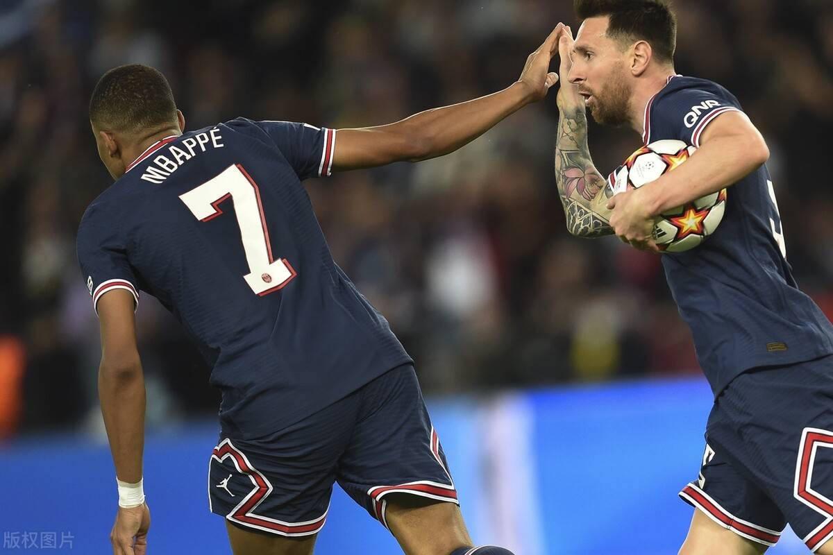 九游体育入口关于败北引发热议！，费德勒在西班牙队比赛中晋级下一阶段引发球迷热议的信息