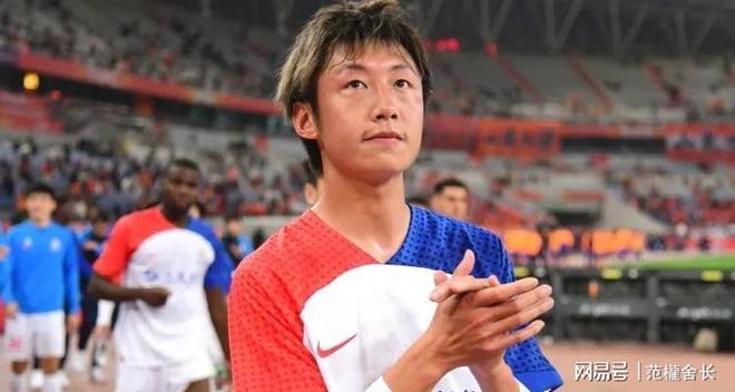 九游体育入口关于莱比锡训练开放日；赛后扳平良机引欢呼；亚冠在即；轮换策略成焦点的信息